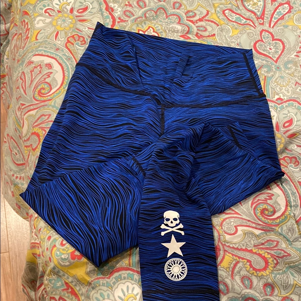 Lululemon x Soul Cycle leggings. 10 NWOT